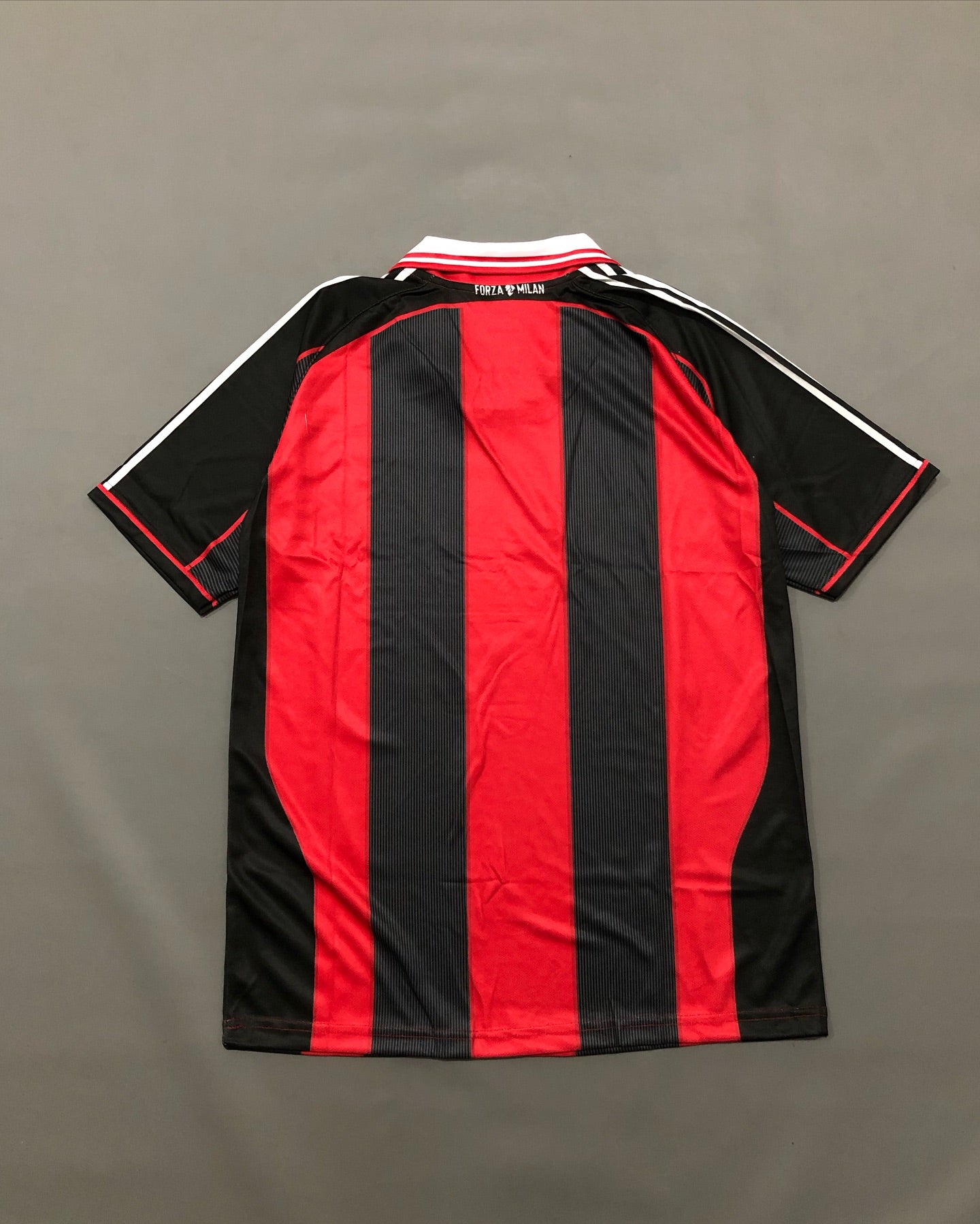 Maillot vintage AC Milan 1999-2000